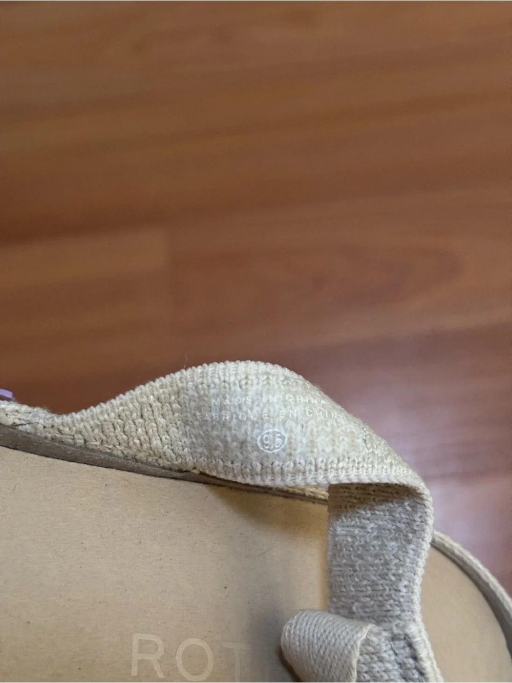 Rothy's The D'Orsay Espadrille seashell size 9.5